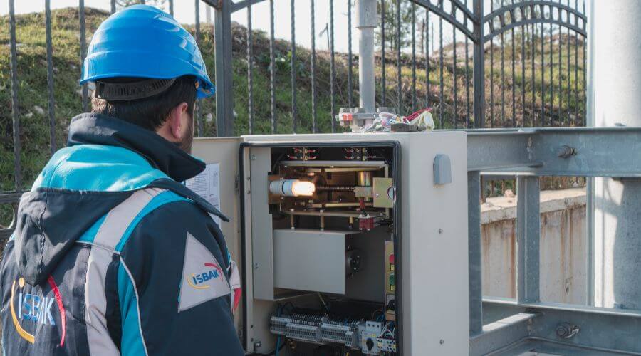 Professional local electrician services in Massachusetts